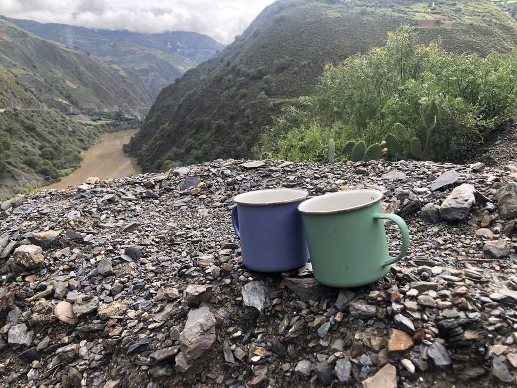 Mantaro canyon, 18 January: two Cuban coffees brewed right there, for Anet and for Willy.
